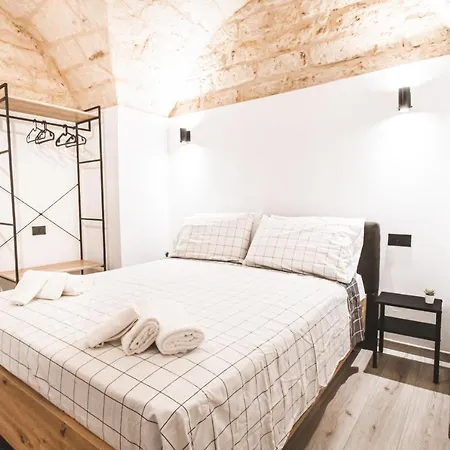 Apartman Sanavar *